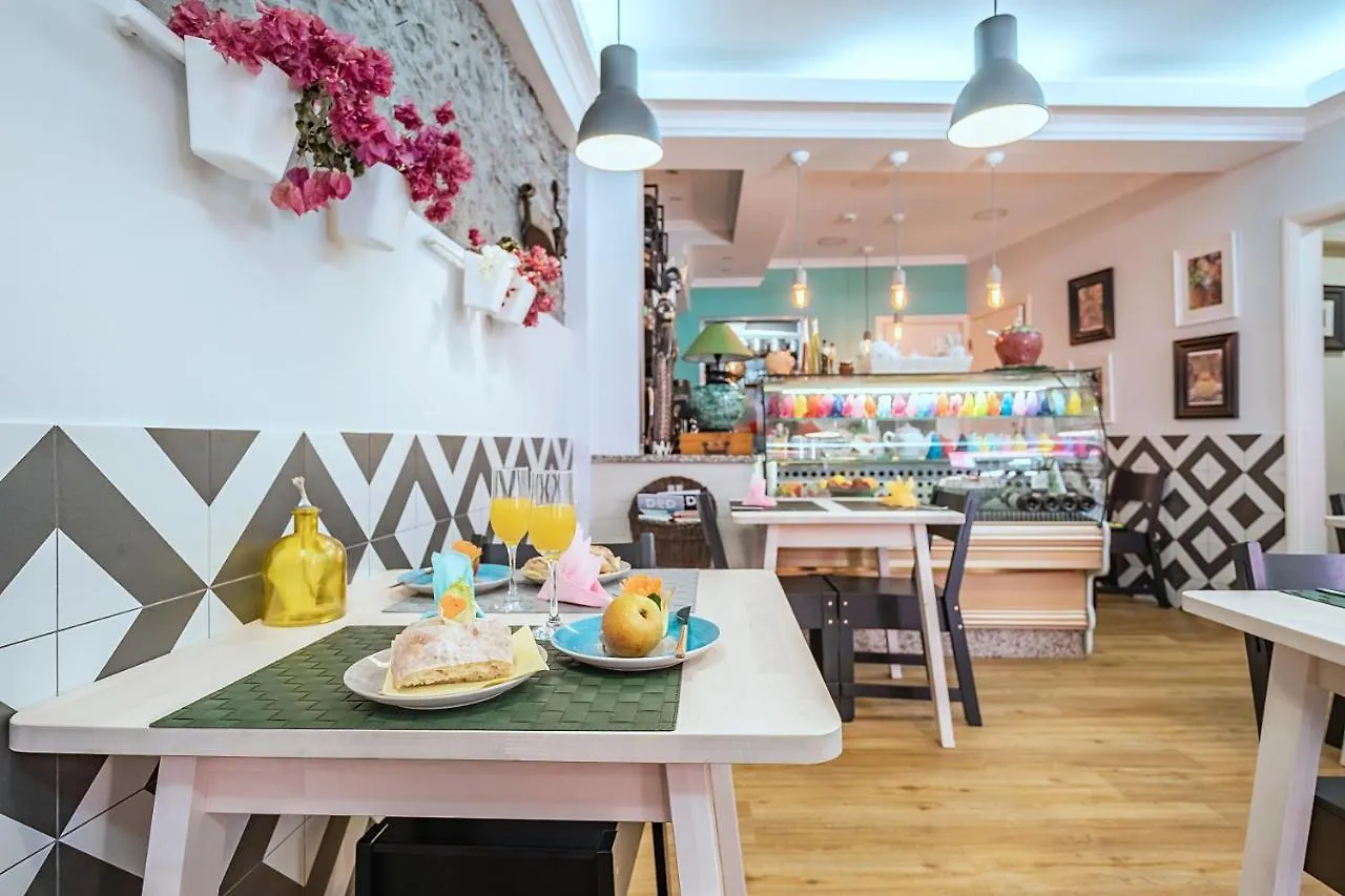 Cayres Suites Carmo Funchal  Apartment