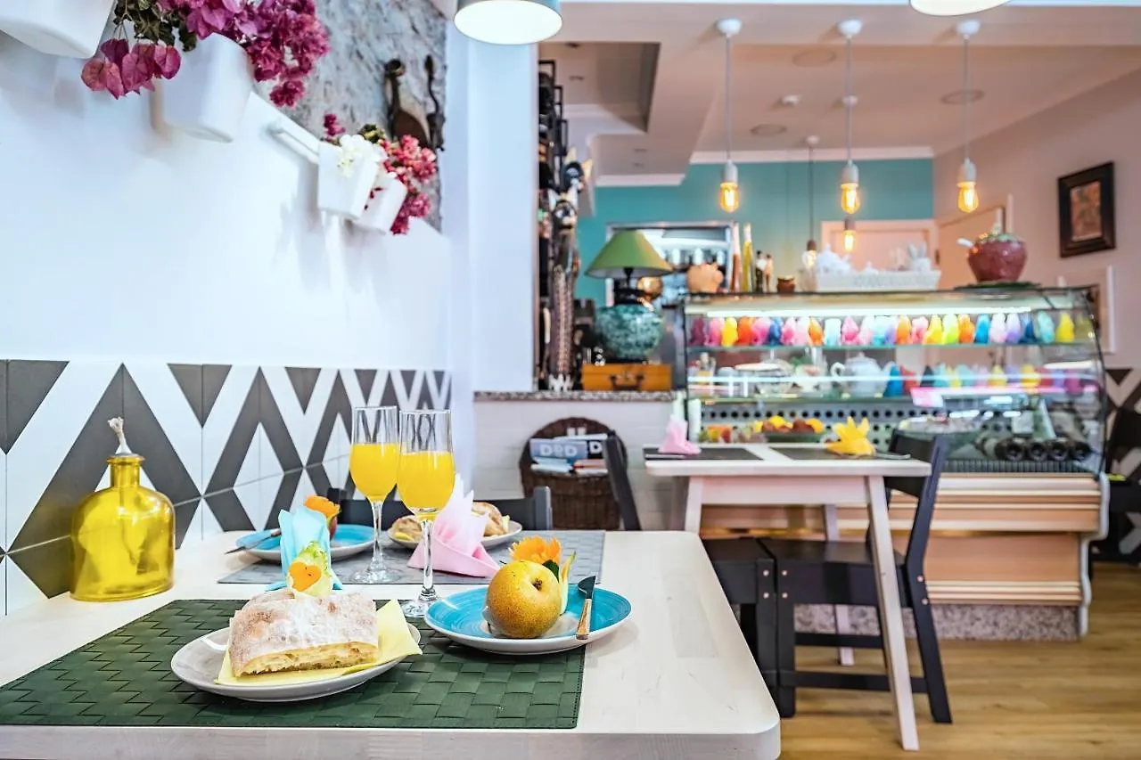 Apartment Cayres Suites Carmo Funchal